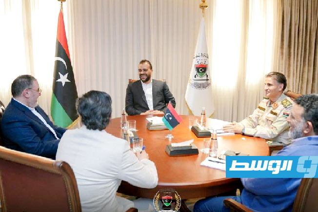 الزوبي والنمروش يبحثان مع وزير المالية مستحقات العسكريين