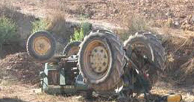 مصرع شخصين إثر انقلاب جرار زراعى بمركز إدكو فى البحيرة
