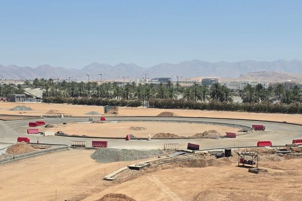 أسياد تعلن الجاهزية التشغيلية للمنطقة الحرة بمطار مسقط
