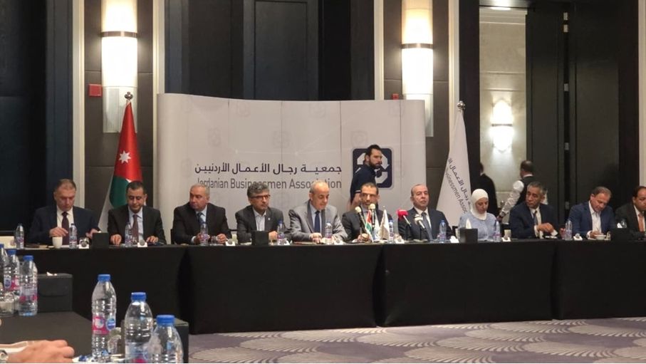 حجازين: توجه لفتح خط جوي بين العقبة وموسكو لتعزيز أعداد السياح