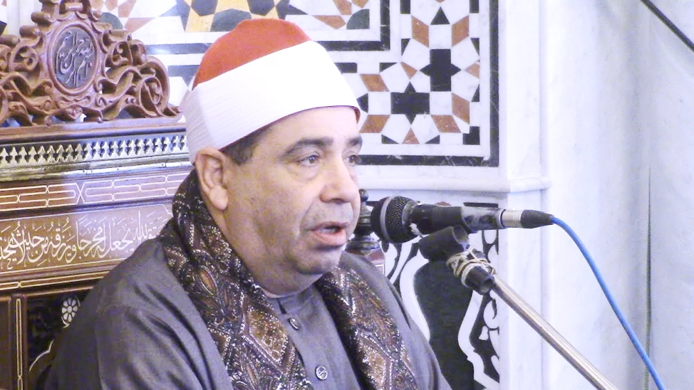 محمود الخشت.. صوت يصنع الدهشة بهدوء