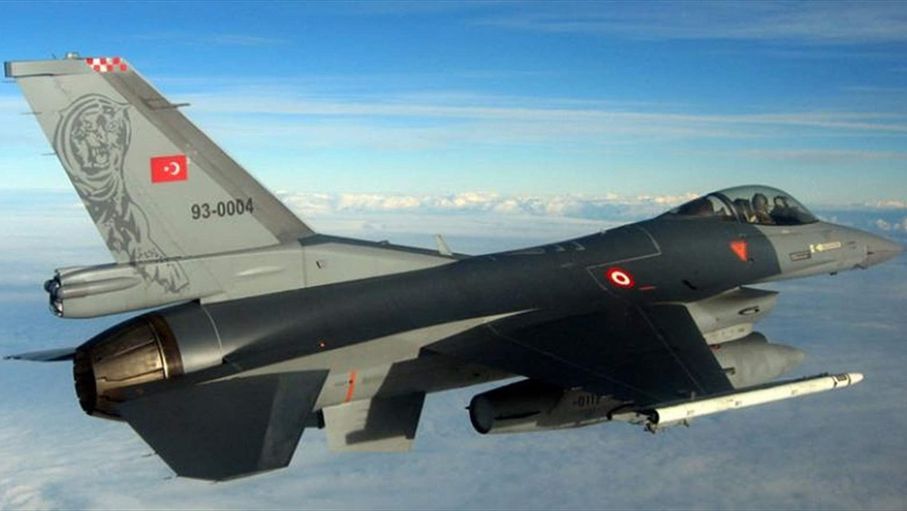 تحطم طائرة تابعة لسلاح الجو التركي ومقتل قائدها