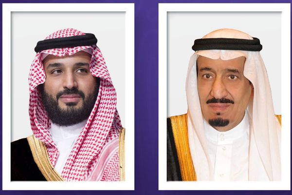 خادم الحرمين وولي العهد يوجهان برقيتي شكر جوابية لوزير الداخلية