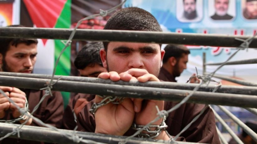 الاحتلال الإسرائيلي يجدد أوامر الاعتقال الإداري بحق 139 أسيرا فلسطينيا
