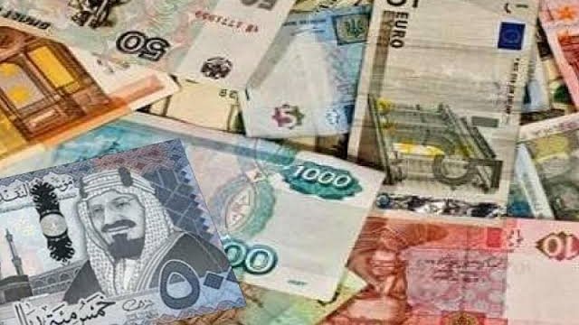 سعر العملات العربية في ختام تعاملات اليوم