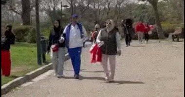 احتفالات عيد الفطر.. خروجات عائلية في حديقة الأزهر والميادين