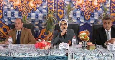 محافظ الوادى الجديد تصدر حزمة قرارات لدعم أهالى قرية الشيخ والى بالداخلة