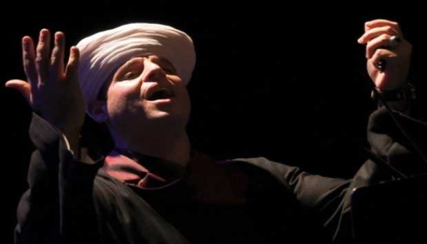 محمود التهامي: «هلالك بان» نقلة نوعية في تاريخ فن الإنشاد (فيديو)