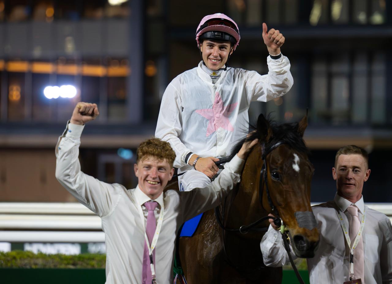 «سنيس اند لوفيز» يتوج بلقب كأس البحر الأحمر “G2” بشعار المالك اتش او اس سيندكيت