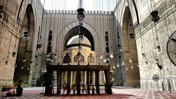 مواقيت الصلاة، موعد أذان ظهر اليوم الجمعة في القاهرة والمحافظات بالتوقيت الصيفي
