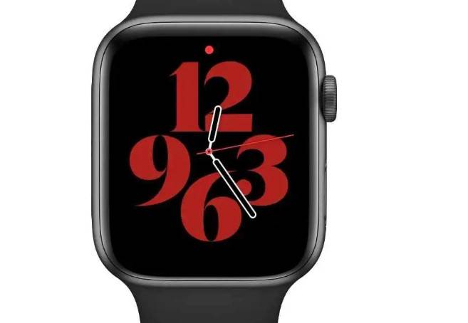 توضح دلالة النقطة الحمراء على شاشة ساعتها الذكية