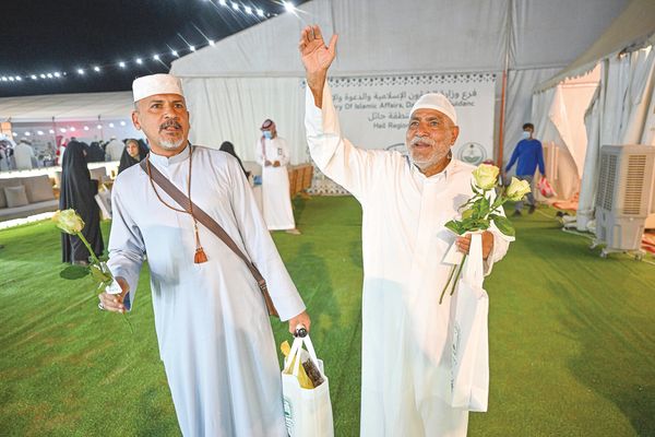 .. ومدينة الحجاج بحائل تودّع الحجاج العراقيين