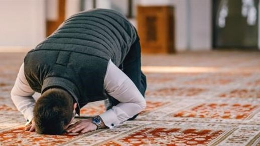 صلاة الضحى وفضلها العظيم.. ما أفضل وقت لأدائها وعدد ركعاتها؟