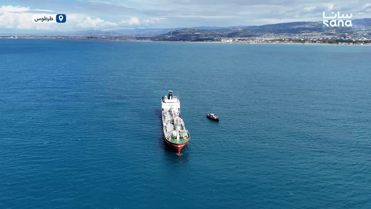 وصول ناقلة جديدة محملة بالغاز المنزلي إلى سواحل بانياس