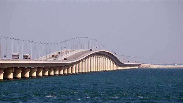 السعودية تعلن إغلاق جسر الملك فهد مع البحرين قبل انتهاء مهلة ترامب لإيران