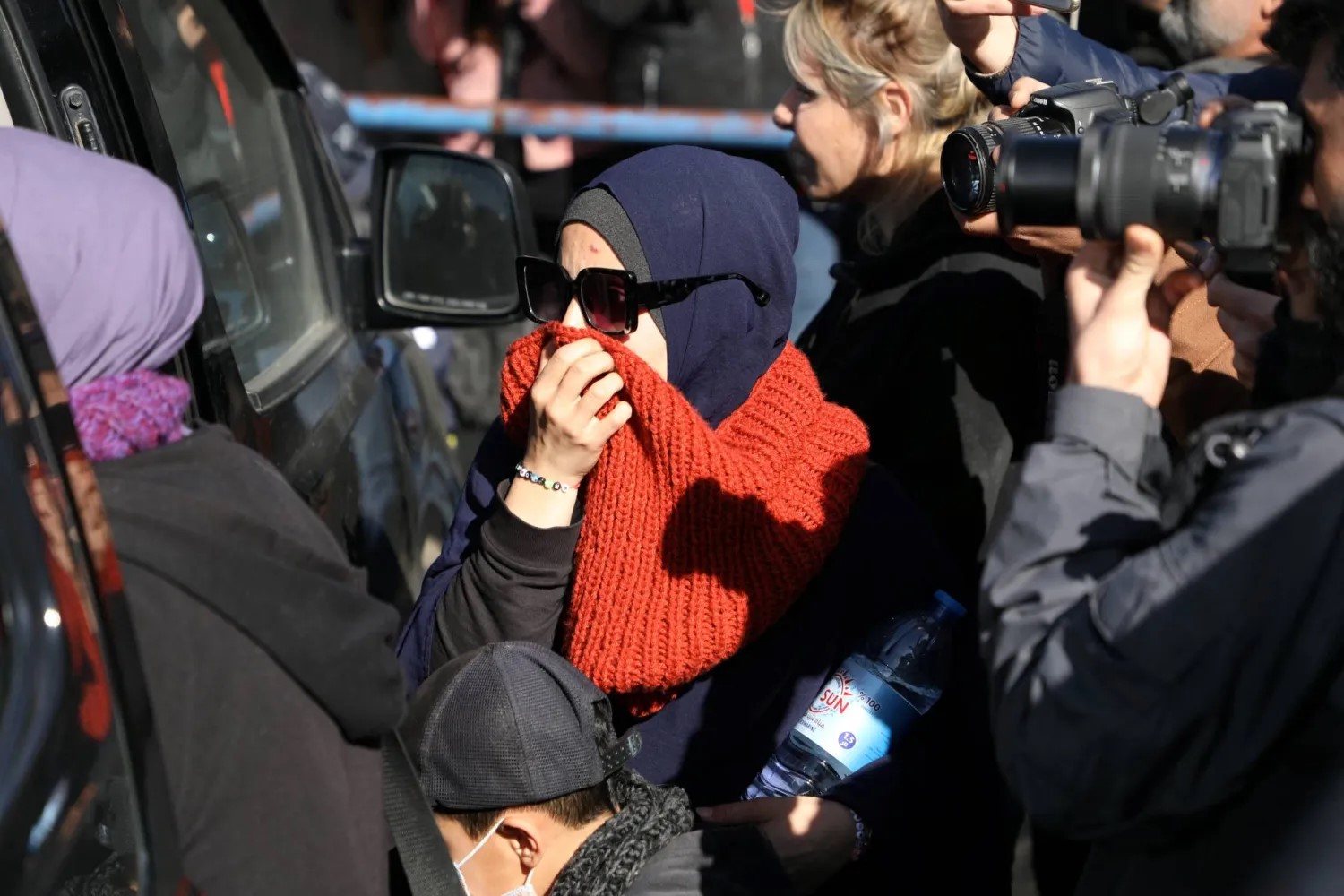 مجموعة أسترالية من عوائل "داعش" تعود إلى مخيم روج بعد رفض بلادهم استقبالهم