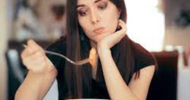 8 علامات تكشف اضطرابات الأكل والشهية مبكرا