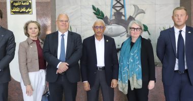 محافظ شمال سيناء يستقبل وفدا أجنبيا لبحث الجهود الإنسانية تجاه غزة