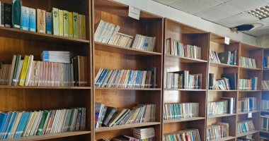 "ذاكرة الشقيانين" مكتبة اتحاد العمال.. نوادر ورقية وكنوز شاهدة على تاريخ الحركة النقابية العمالية في مصر.. صنعت من اللاشيء لتصبح مرجع الباحثين وقبلة العمل النقابى من كل دول العالم