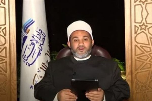 هل يجوز إخراج الزكاة للأخ المريض؟