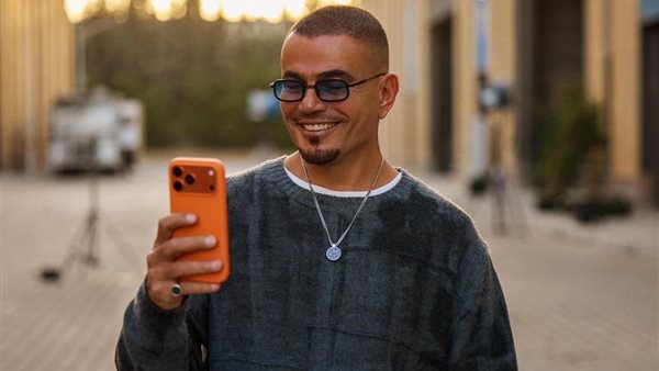 "نقصاك القعدة".. الهضبة يضرب رقما قياسيا بـ 832 مليون مشاهدة في خمسة أيام