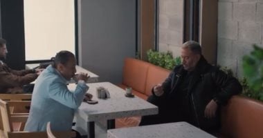 أولاد الراعى الحلقة 4.. نجاة ماجد المصرى من تفجير سيارته وينجح فى إعادة ابن أحمد عيد بعد اختطافه.. ويعترف للصاوى بإصابته بورم فى المخ.. رؤوف يحاول الاتفاق مع راغب للتجسس على إخواته