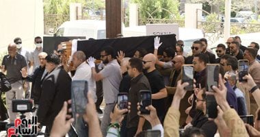 جنازة هانى شاكر تجمع كبار قامات الفن والرياضة والإعلام