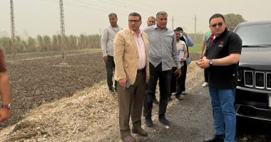 محافظ قنا يتفقد طريق عزبة الألفي بطول 6820 مترا بدشنا وتكلفة 23 مليون جنيه