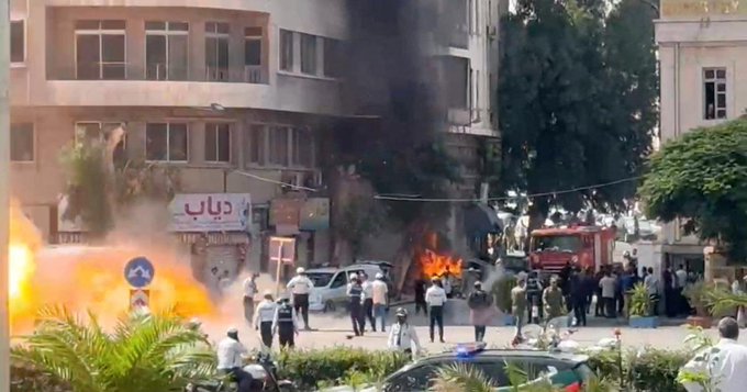 انفجارا دمشق.. تقرير: معلومات أولية عن عبوتين ناسفتين إحداهما داخل سرفيس