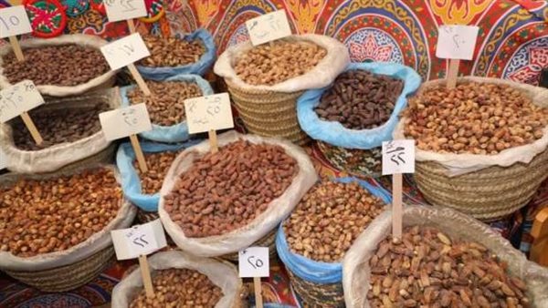 أسعار البلح المجفف في رمضان 2026 تبدأ من 15 جنيهًا للكيلو