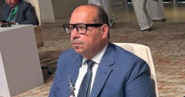 ياسر إدريس يتفرغ للاتحاد الدولي والأولمبية ويعتذر عن اتحاد السباحة