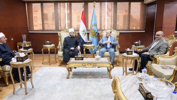 محافظ الغربية يستقبل وزير الأوقاف في مستهل زيارته لعروس الدلتا.. ويشيد بدولة التلاوة