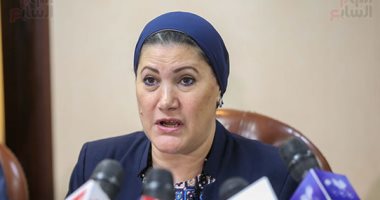 رئيسة المجلس القومي للطفولة والأمومة تشارك في اجتماع لجنة اتصالات النواب