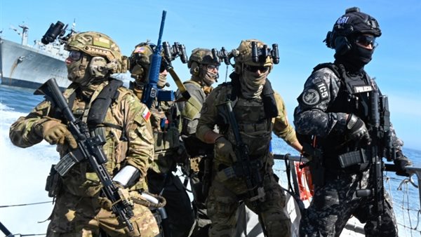 إنشاء قيادة أمريكية جديدة لعمليات اعتراض ناقلات النفط في المياه الدولية (صور)