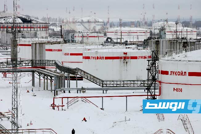 روسيا تدرس فرض حظر موقت على صادرات البنزين