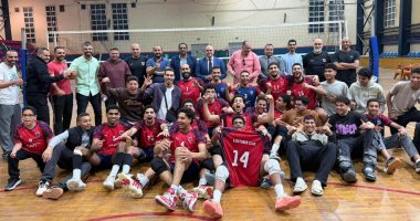 فريق الكرة الطائرة بنادى 6 أكتوبر يتأهل إلى الدورى الممتاز
