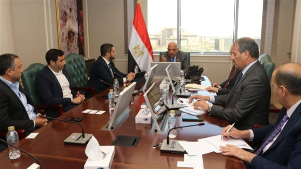 وزير الكهرباء يبحث مع تحالف «جيلا -انترو - سيجنفاي» التعاون بمجالات كفاءة الطاقة