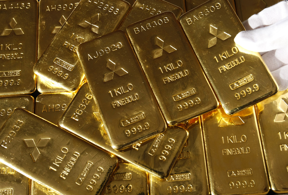 انخفاض أسعار الذهب مع تضاؤل الآمال في خفض أسعار الفائدة