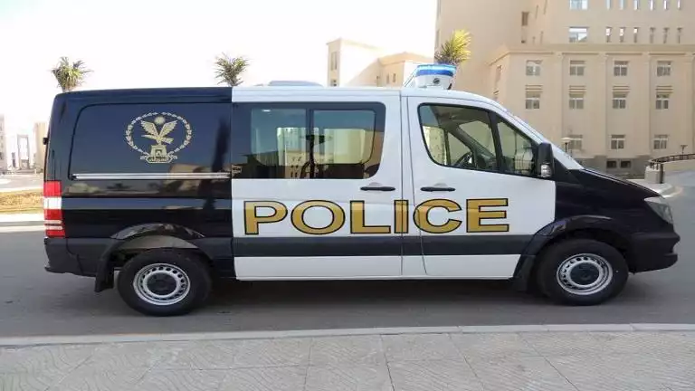 الأمن يكشف حقيقة ادعاء شخص استغلال أفراد أسرته سلطة وظيفتهم في البحيرة