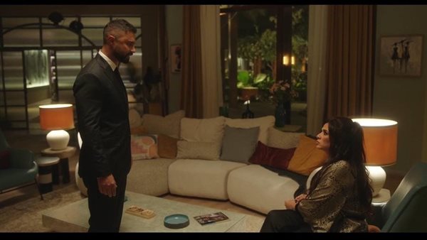 في الحلقة 21 من مسلسل وننسى اللي كان.. بدر ينقذ جليلة رسلان من محاولة اغتيال