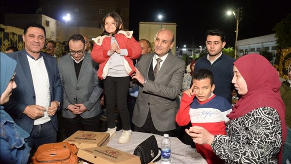 محافظ أسيوط يشارك ذوي الهمم بمراكز تخاطب الشباب والرياضة حفل الإفطار الرمضاني (صور)
