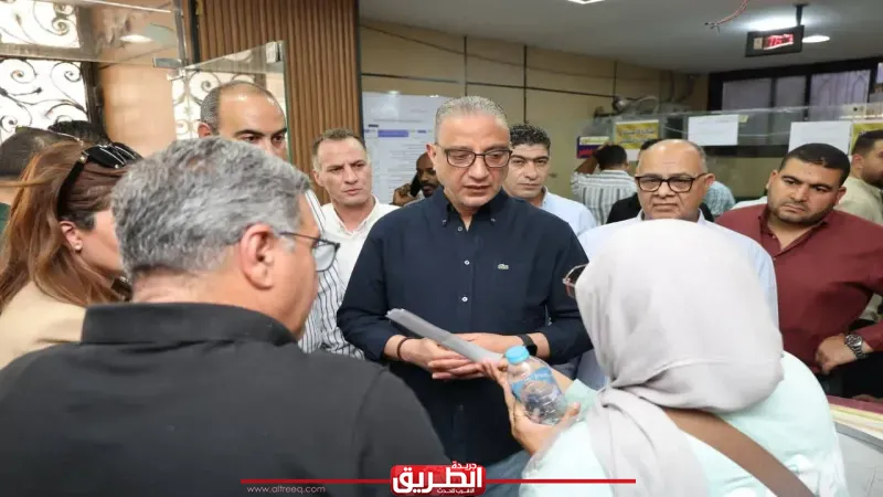 محافظ الجيزة يتابع إنتظام العمل بالمركز التكنولوجى لخدمة المواطنين بحي الهرم