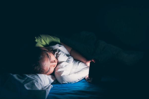 استشاري: لا أبحاث علمية تثبت فعالية أجهزة تذكّر الأحلام