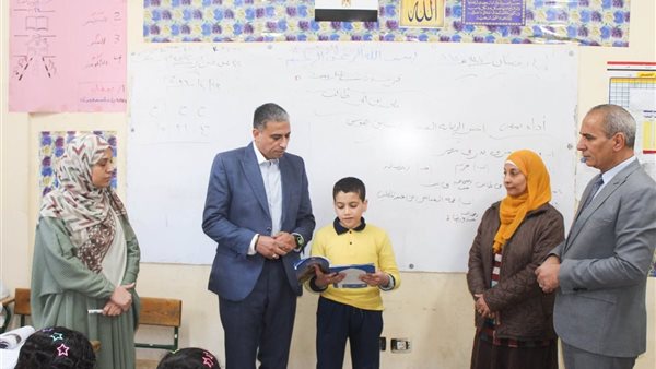 لمتابعة انتظام العملية التعليمية.. سعيد عطية يجري زيارة مفاجئة لإدارتي الحوامدية وأبو النمرس