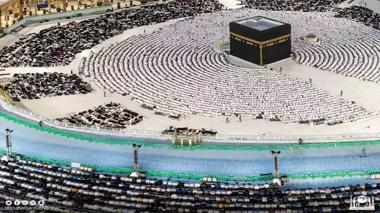السعودية تصدر ضوابط العمرة الجديدة
