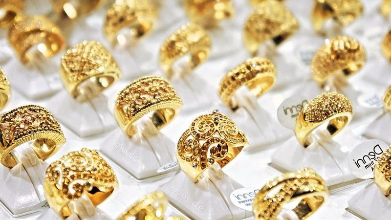عيار 21 يخسر 500 جنيه من القمة.. هبوط جديد يضرب سعر الذهب اليوم
