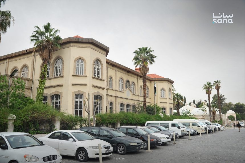 وزارة السياحة تحظر فرض خدمات غير مطلوبة من قبل الزبائن في المنشآت السياحية