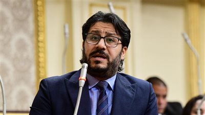 النائب أحمد بلال يتقدم ببيان عاجل: مصر للطيران الأعلى سعرا لرحلات العودة من الخليج بعد الحرب
