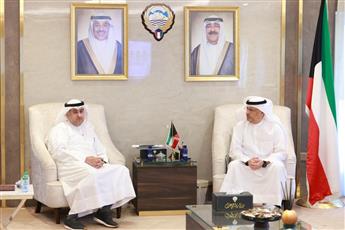 وزيرا الإعلام بالوكالة والعدل يبحثان تعزيز التعاون الإعلامي لدعم البرنامج الحكومي المتكامل لحماية الأسرة
