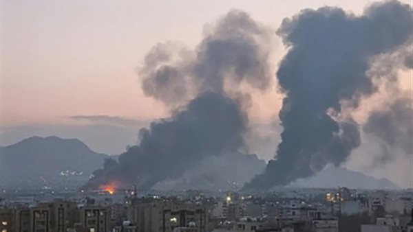 إيران: العدو استهدف منطقة بتروكيماويات في خوزستان